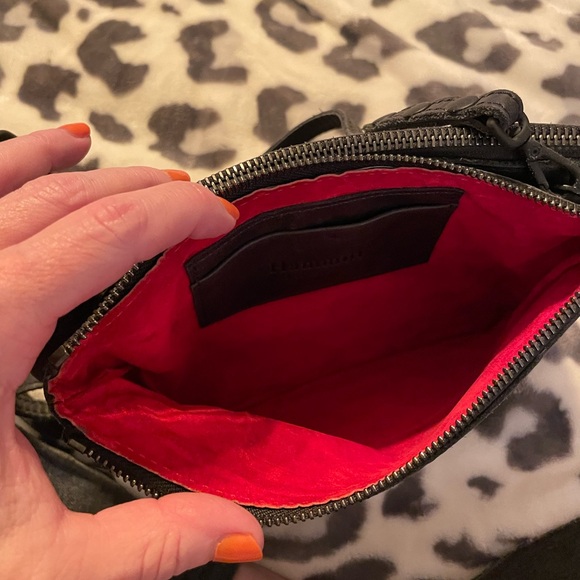 Hammitt Clive crossbody bag - Picture 5 of 9